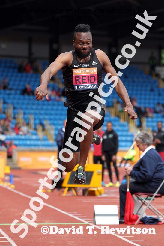 Julian Reid (Birchfield) triple jump, 2014 Sainsbury's British Championships. Photo: David T. Hewitson/Sports for All Pics